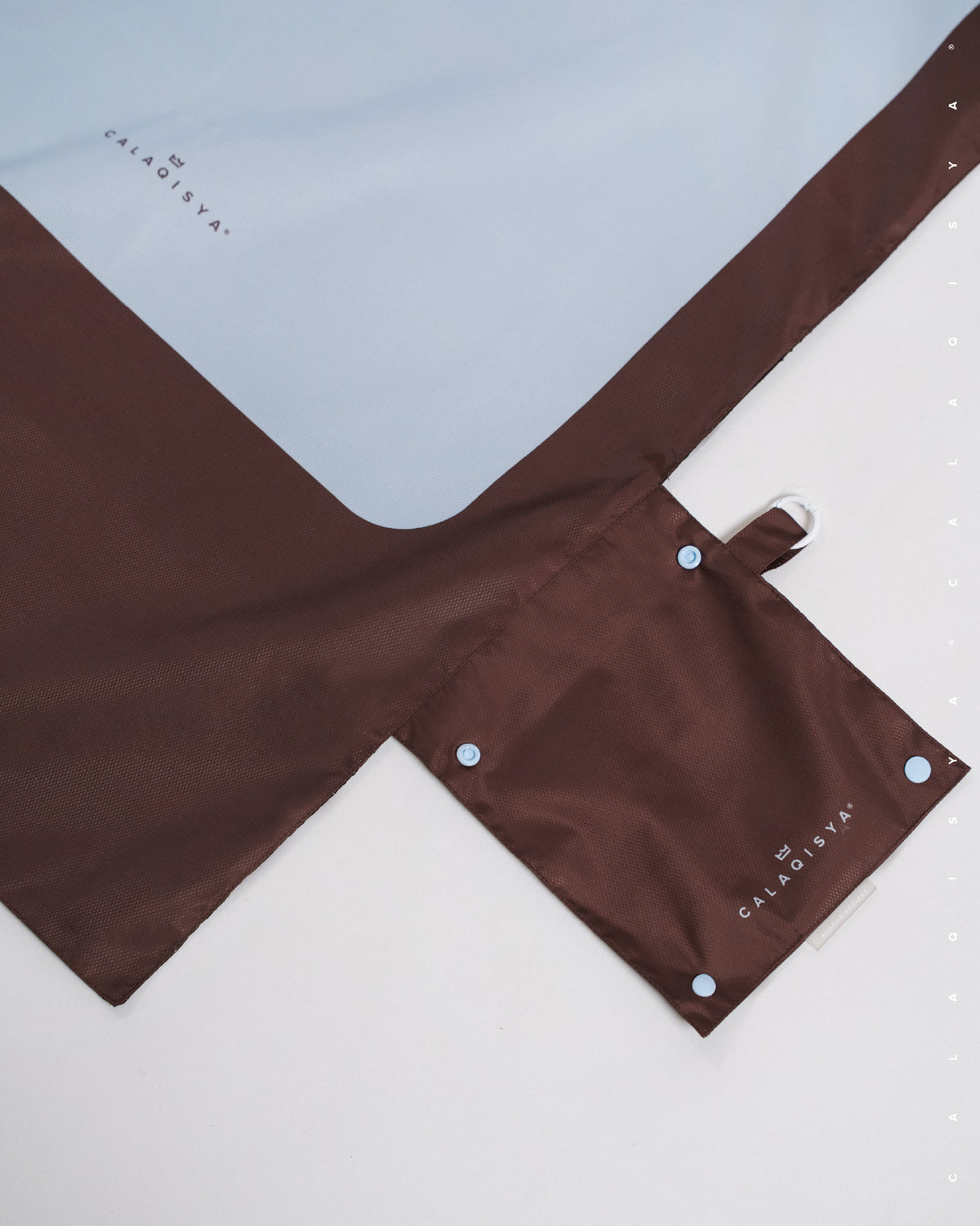 FAITH IN HAND : SEAL BROWN