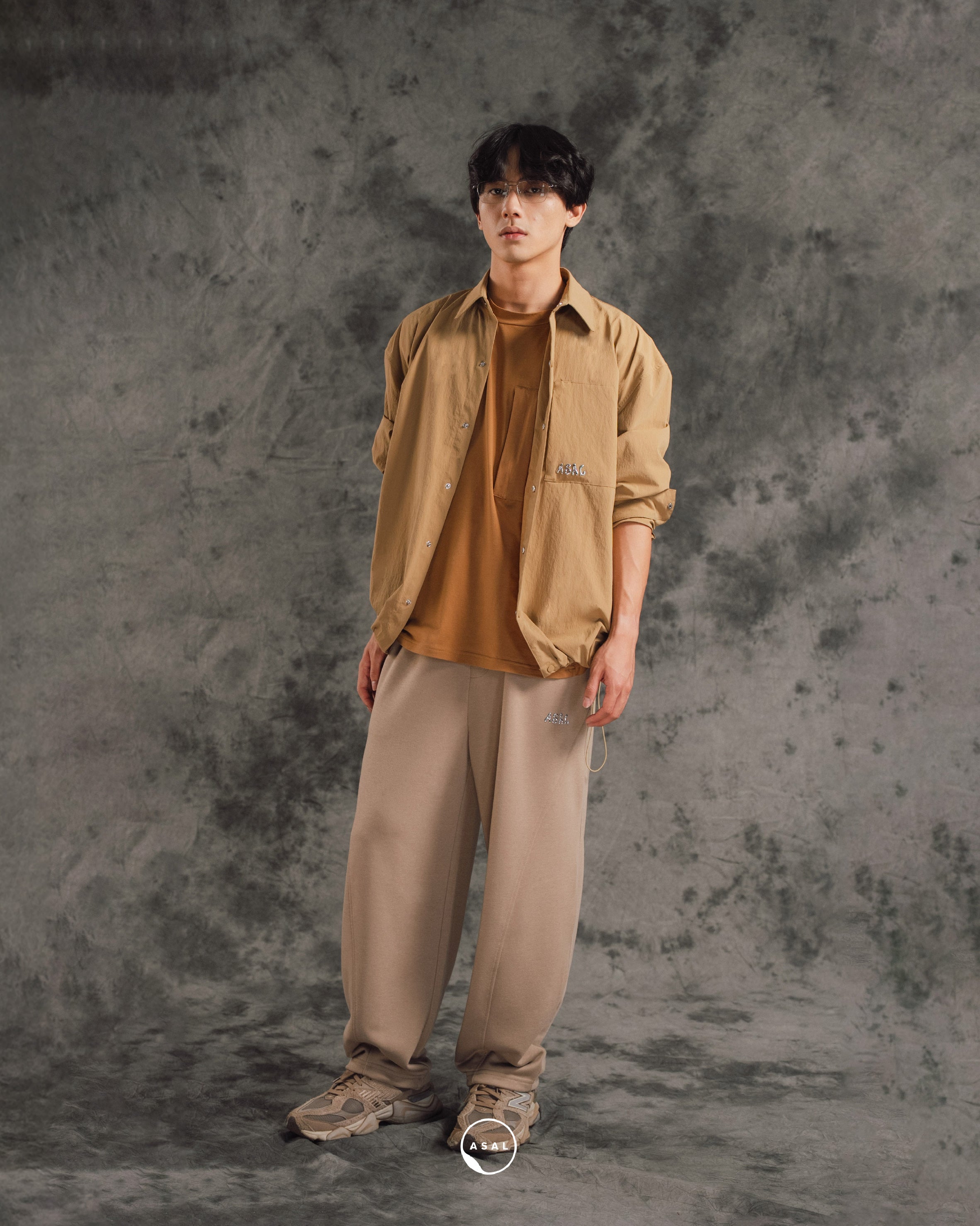 KYO PANTS IN SIMPLY TAUPE – CalaQisya