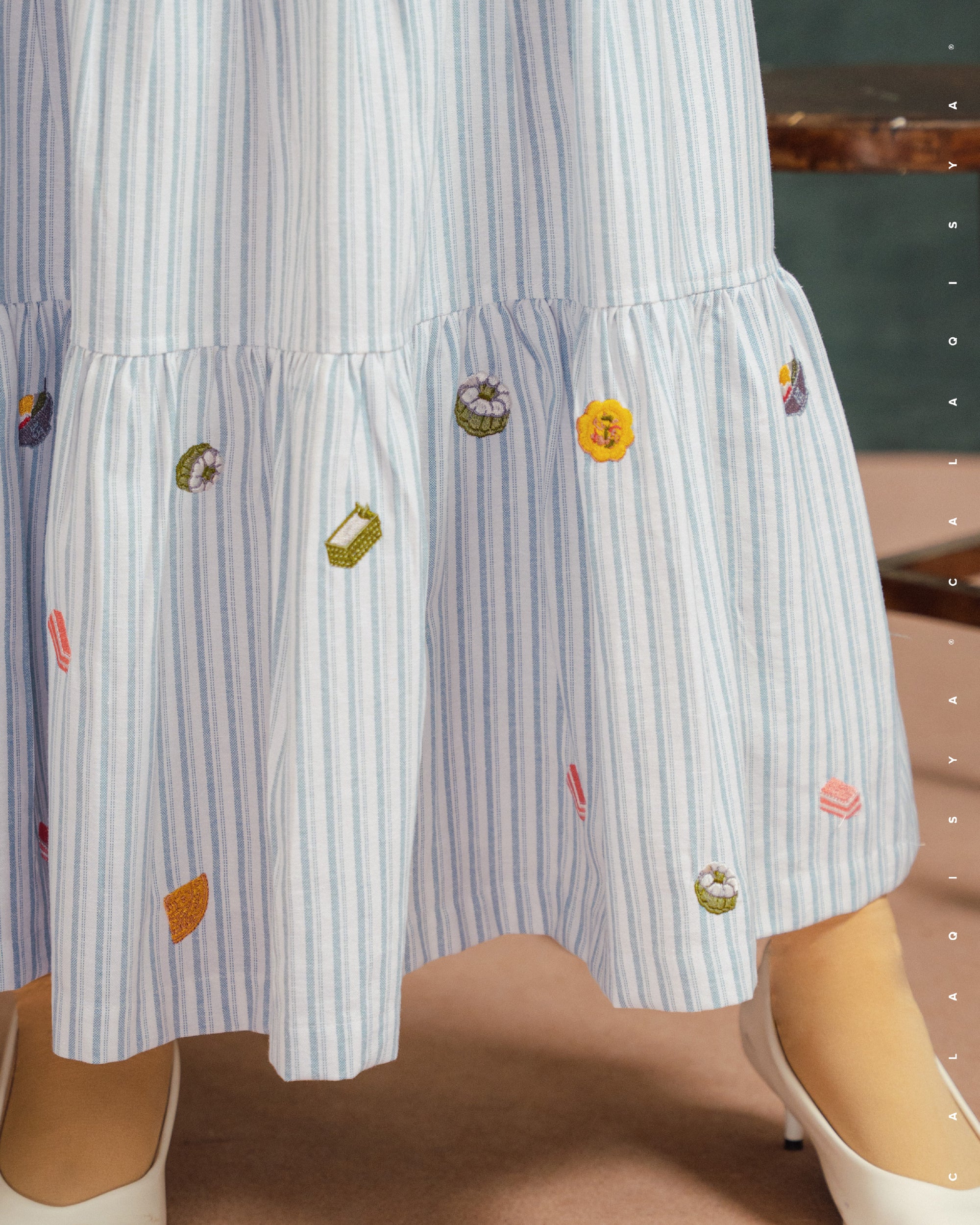 RW SENJA SKIRT IN SKYRIDE