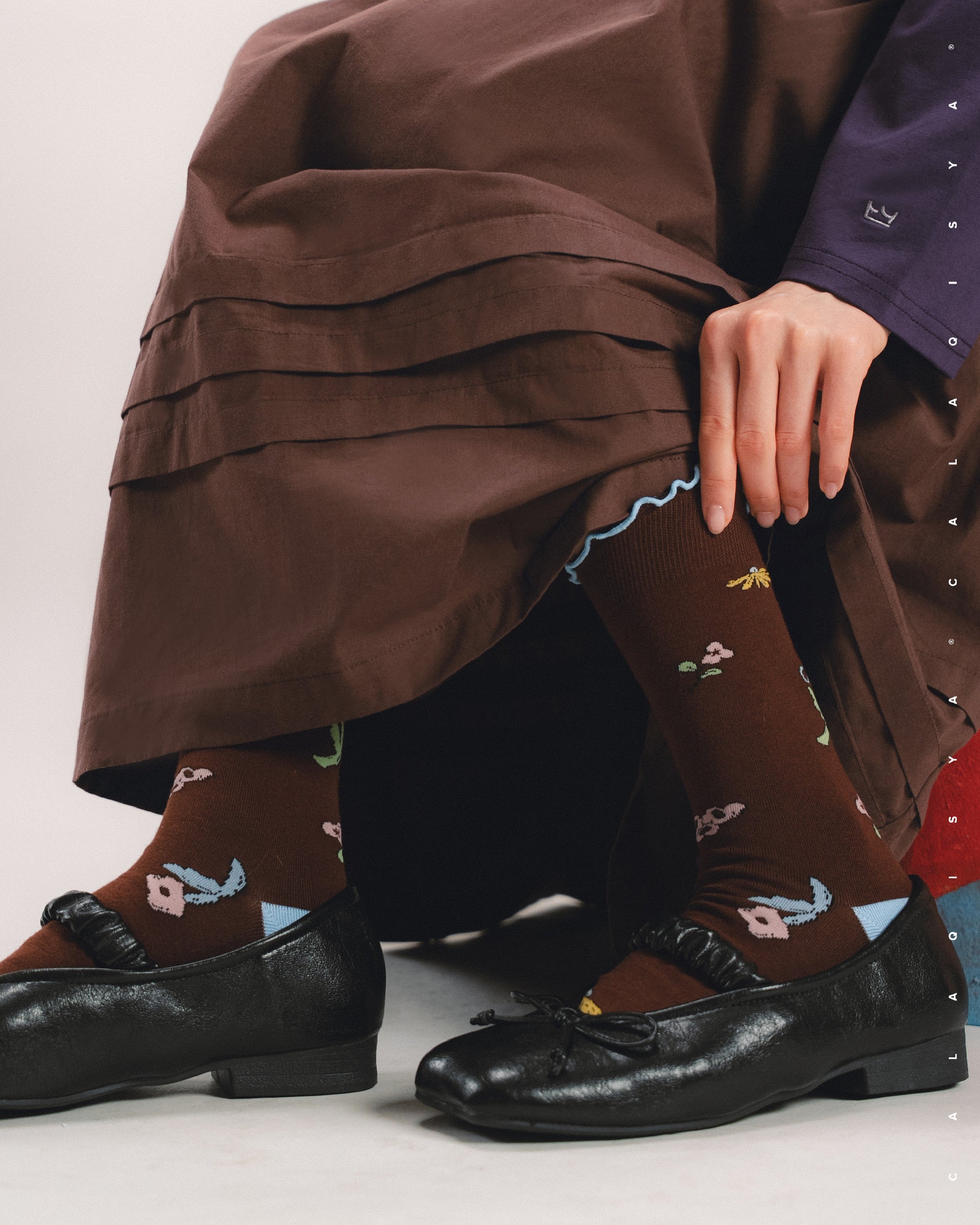 MAISON LUMIERE SOCK IT