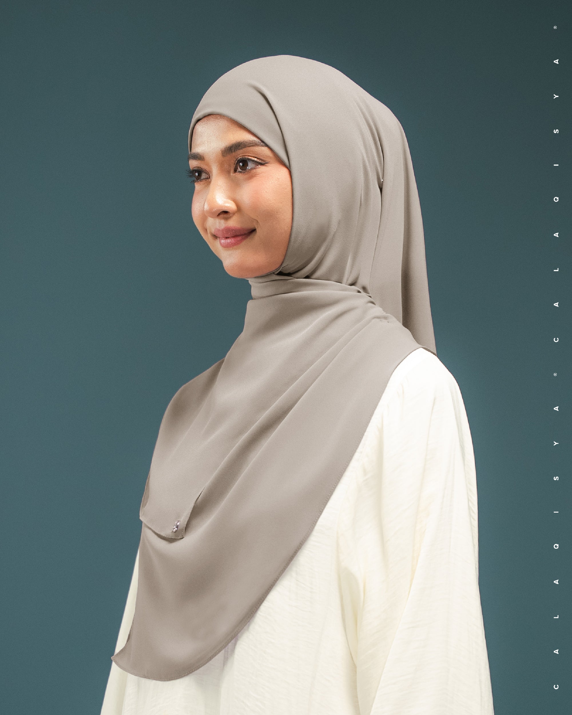 DANIAH TIE BACK UNDERCHIN IN STRING