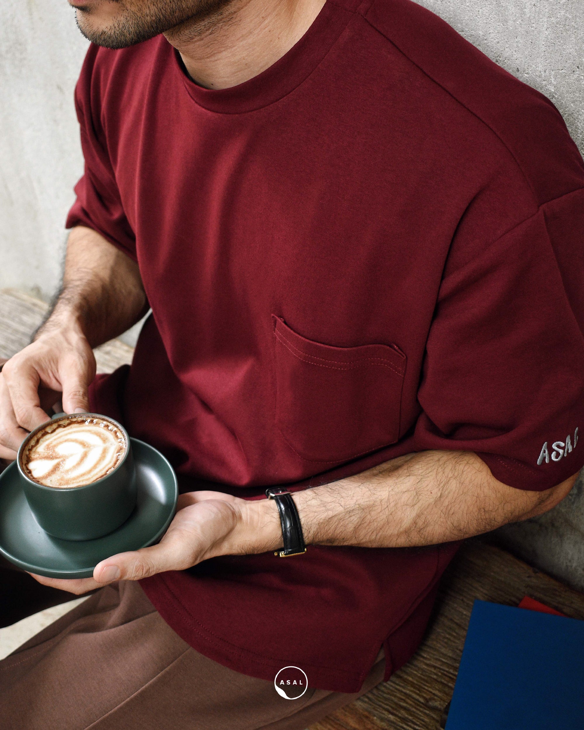 ASAL LEOS OVERSIZED T-SHIRT (MED) IN TAWNY PORT
