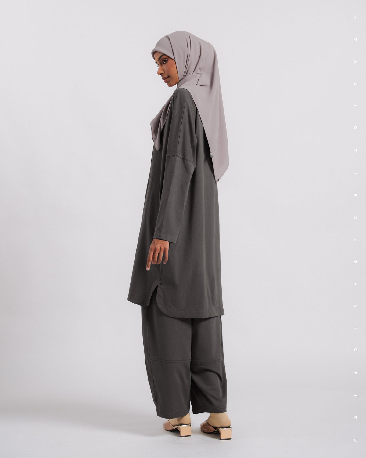 LIGHT COCOON PANTS IN THUNDERSTORM