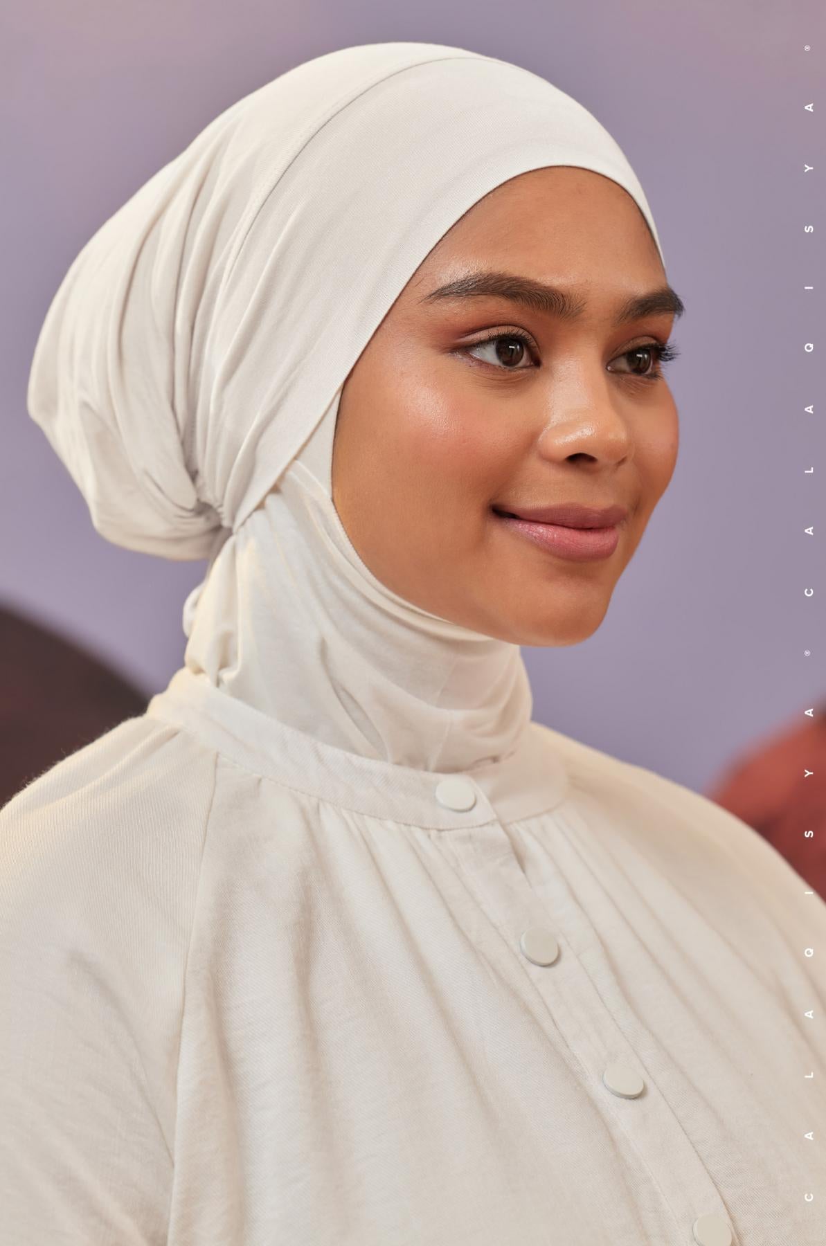 tie-back-bonnet-cap-in-off-white-02-20240215181321