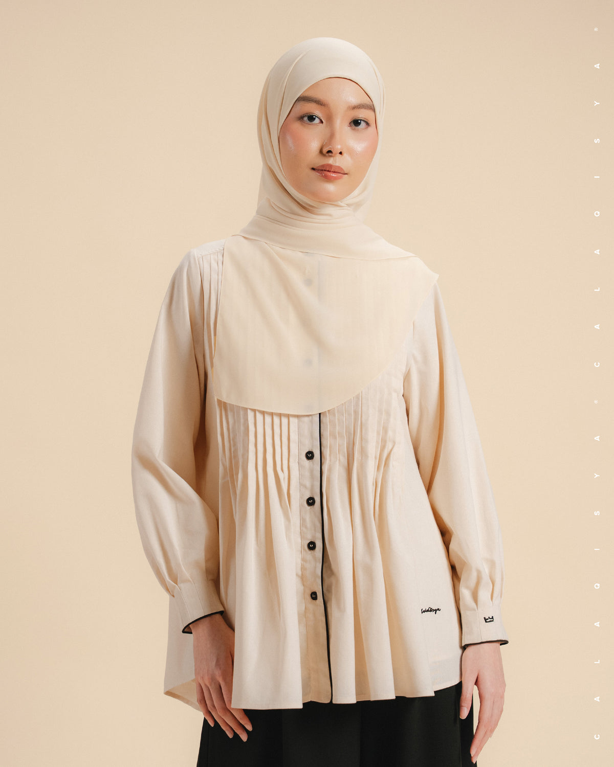 MORA PINTUCK TOP 2.0 IN VANILLA (FULLY LINED)